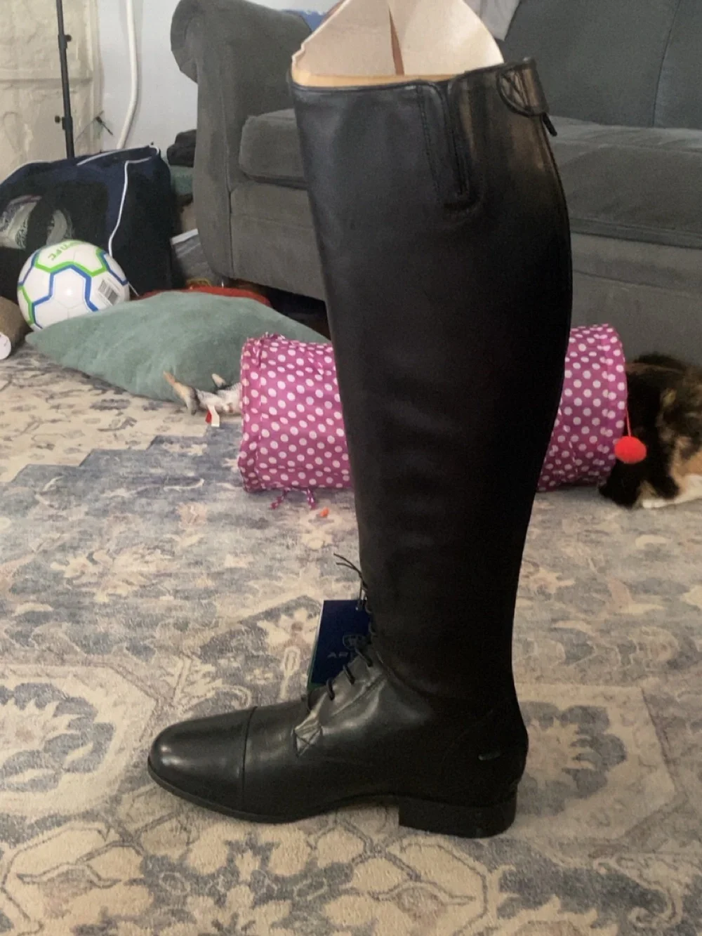 Ariat heritage contour size 11
